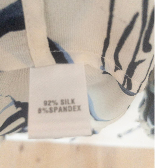 SoCa St. John Blue and White Stretch Silk Belted Jacket Medium - Picture 3 of 5